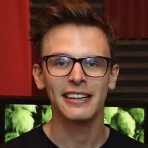 idubbbz net worth|iDubbbz Bio, Affair, Married, Wife, Net Worth,。